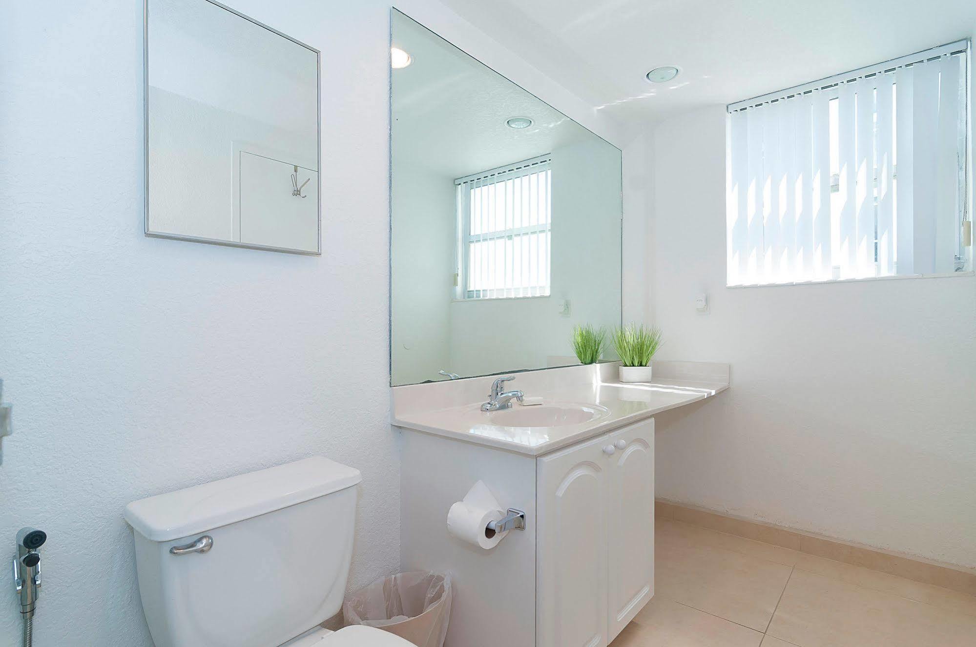 Apartments At Sian Residences Hallandale Beach Exterior foto