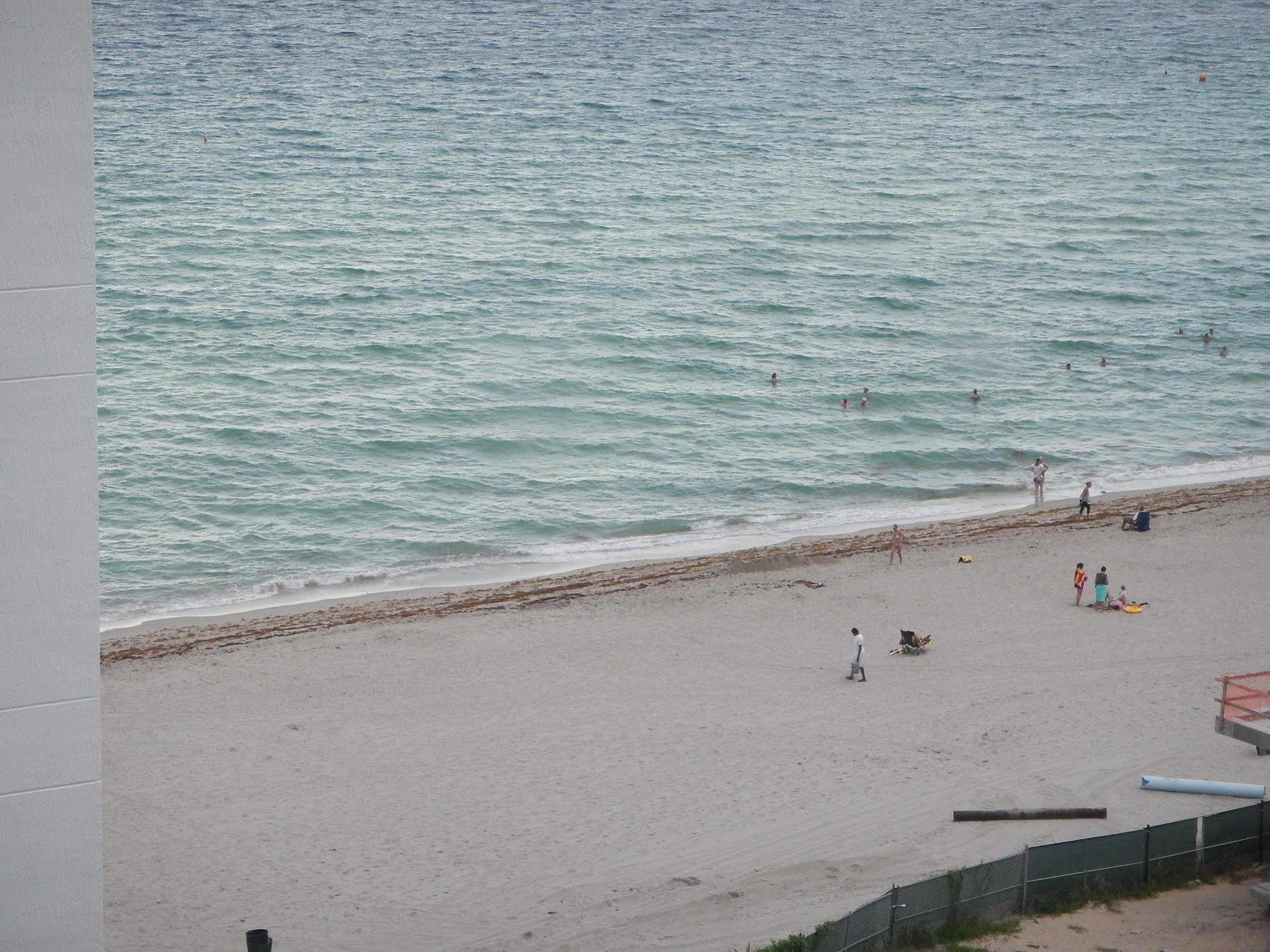 Apartments At Sian Residences Hallandale Beach Exterior foto